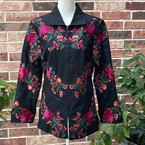 Coldwater Creek Jackets & Blazers - Spirit by Coldwater Creek Black Embroidered Front Zip Jacket Size 10